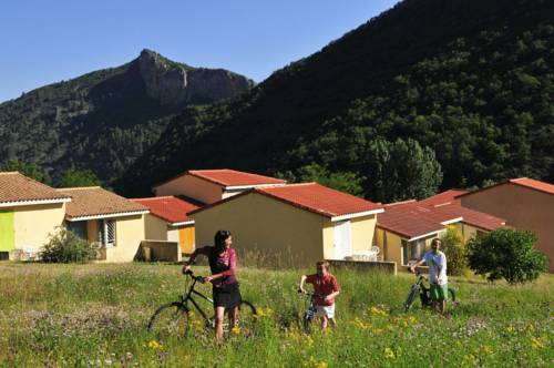 Digne Les Bains Francia Último Minuto Código de Descuento Booking.com