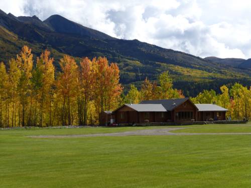 Toad River (British Columbia) Canada Last Minute Discount Code Booking.com