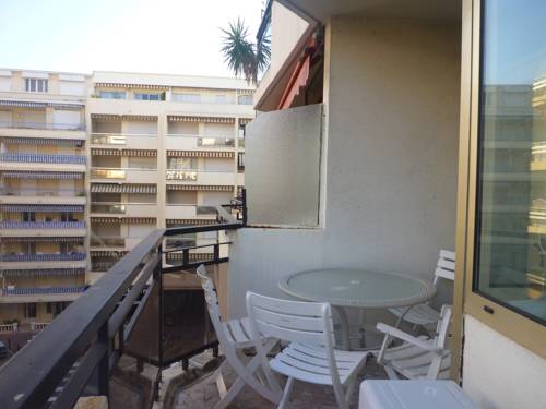 Cannes Francia Último Minuto Código de Descuento Booking.com