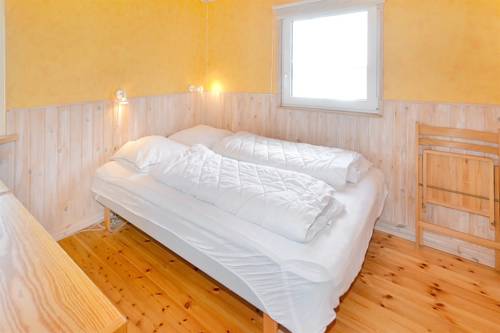 Henne Denmark Last Minute Discount Code Booking.com