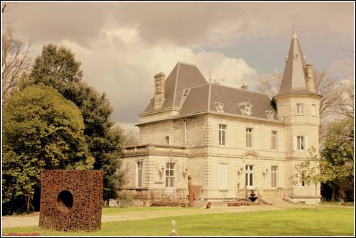 Layrac France Last Minute Discount Code Booking.com
