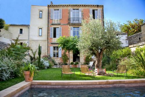 Uzès Frankreich Last-Minute-Rabattcode Booking.com