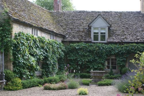 Chedworth United Kingdom Last Minute Discount Code Booking.com