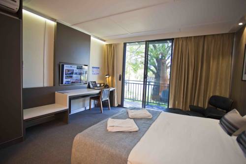 Chinchilla Australia Last Minute Discount Code Booking.com