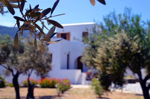 Platís Yialós Sifnos Greece Last Minute Discount Code Booking.com