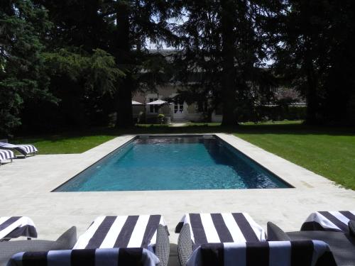 Fossé France Last Minute Discount Code Agoda.com