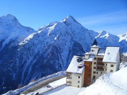 Les Deux Alpes France Last Minute Discount Code Booking.com