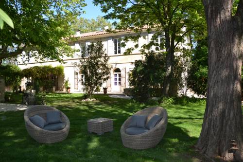 Avignon Francia Último Minuto Código de Descuento Booking.com