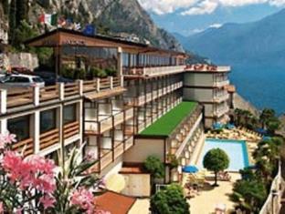 Limone sul Garda Italy Last Minute Discount Code Agoda.com