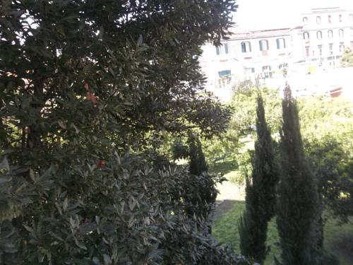 Napoli Italien Last-Minute-Rabattcode Booking.com