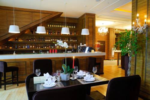 Astana Kambodscha Last-Minute-Rabattcode Booking.com