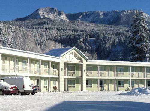 Golden (British Columbia) Canada Last Minute Discount Code Booking.com