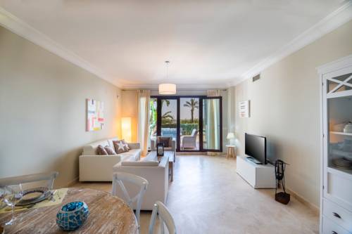 Casares Spanien Last-Minute-Rabattcode Booking.com