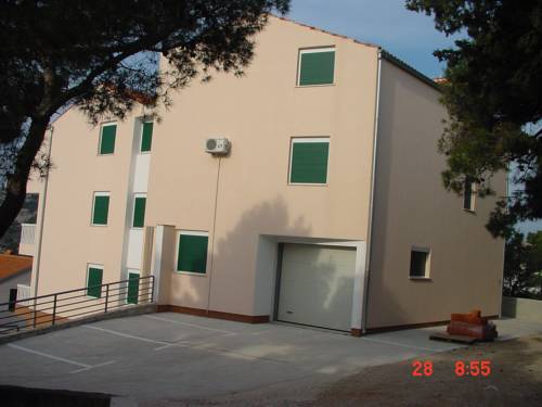 Tisno Croacia Último Minuto Código de Descuento Booking.com