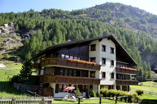 Saas-Grund Suiza Último Minuto Código de Descuento Booking.com