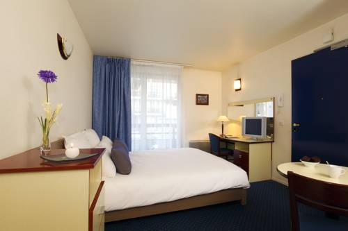 Louveciennes Frankreich Last-Minute-Rabattcode Booking.com