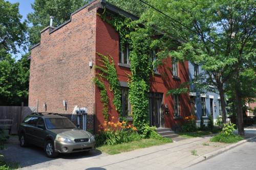 Montréal (Québec) Canada Last Minute Discount Code Booking.com