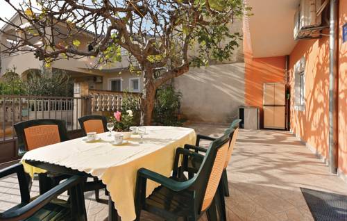 Vodice Kroatien Last-Minute-Rabattcode Booking.com