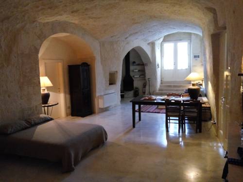 Matera Italia Último Minuto Código de Descuento Booking.com