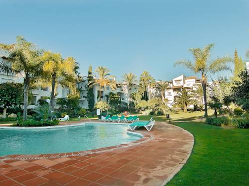Estepona España Último Minuto Código de Descuento Booking.com