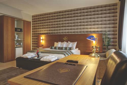 İzmir Turkey Last Minute Discount Code Booking.com