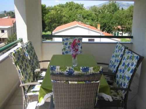 Kaštel Lukšić Croatia Last Minute Discount Code Booking.com