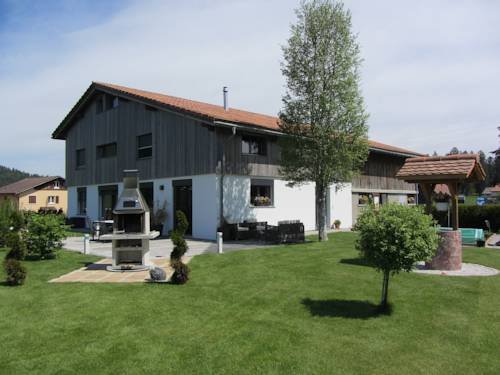 Les Emibois Suisse Code de réduction de dernière minute Booking.com