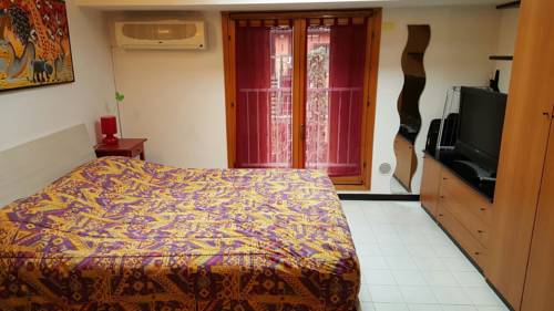 Bolonia Italia Último Minuto Código de Descuento Booking.com