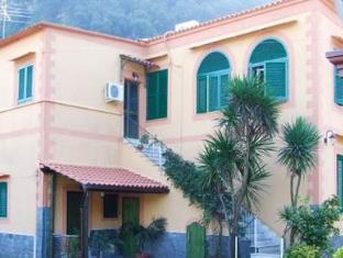 Pozzuoli Italy Last Minute Discount Code Agoda.com