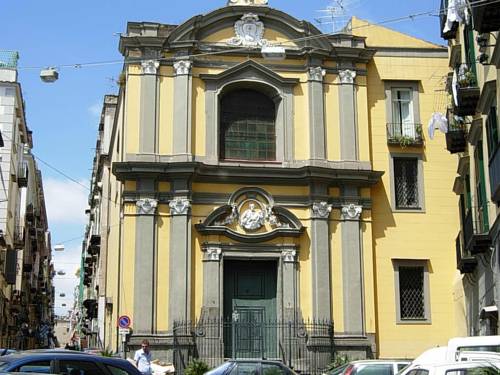 Napoli Italien Last-Minute-Rabattcode Booking.com