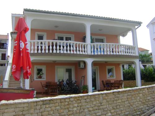Malinska Croacia Último Minuto Código de Descuento Booking.com