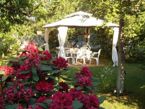 Bézenet Frankreich Last-Minute-Rabattcode Booking.com