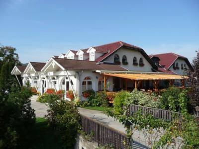 Tarjan Hungary Last Minute Discount Code Booking.com