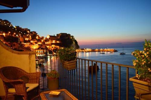 Scilla Italy Last Minute Discount Code Booking.com