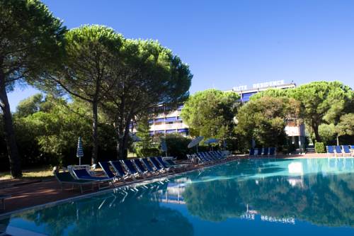 Marina di Campo Italy Last Minute Discount Code Booking.com