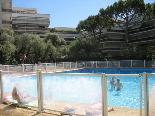 Juan-les-Pins France Last Minute Discount Code Booking.com