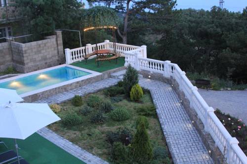 Nikita, Big Yalta Crimea Last Minute Discount Code Booking.com