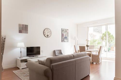 Bordeaux France Last Minute Discount Code Booking.com