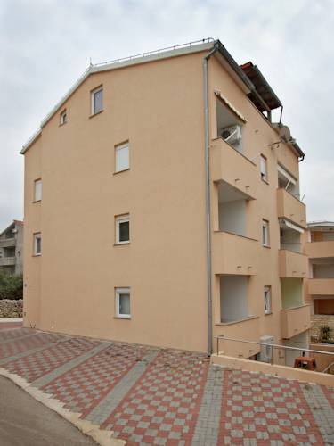Novalja Kroatien Last-Minute-Rabattcode Booking.com