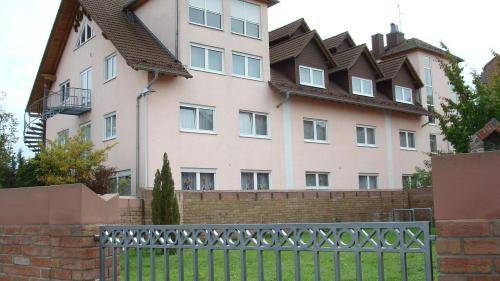 Rodgau (Nieder-Roden) Deutschland Last-Minute-Rabattcode Booking.com