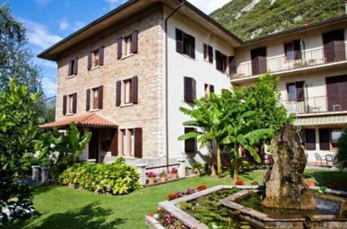 Malcesine Italia Último Minuto Código de Descuento Booking.com