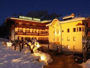 Cortina d'Ampezzo Italy Last Minute Discount Code Agoda.com