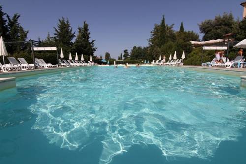 Riparbella Italia Último Minuto Código de Descuento Booking.com