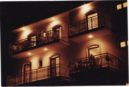 Armenisten Griechenland Last-Minute-Rabattcode Booking.com