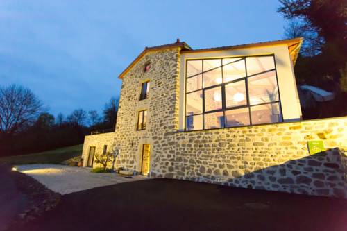 Brives-Charensac France Last Minute Discount Code Booking.com