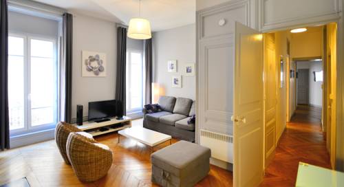 Lyon Francia Último Minuto Código de Descuento Booking.com