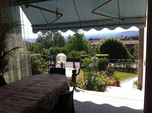 Erba Italien Last-Minute-Rabattcode Booking.com