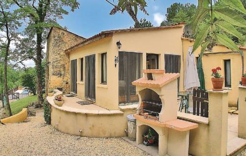 St. Germain des Belves France Last Minute Discount Code Booking.com