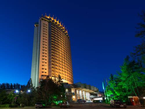 Almaty Cambodja Laatste minuut Kortingscode Booking.com