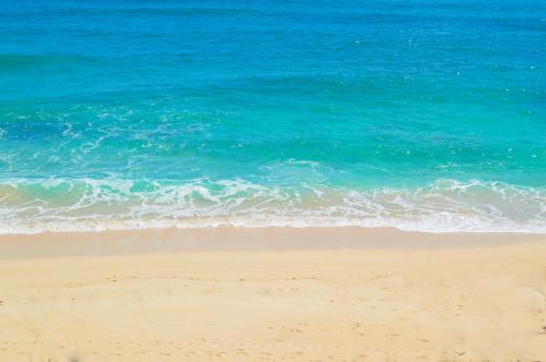 Gregory Town Bahamas Last Minute Discount Code Agoda.com